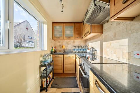1 bedroom flat for sale, Admiral Place, London, SE16