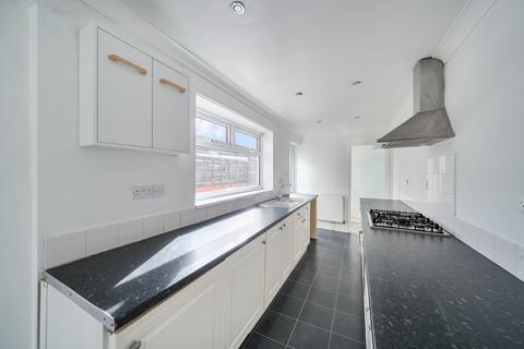 2 bedroom terraced house for sale, Whites Road, Cleethorpes, DN35