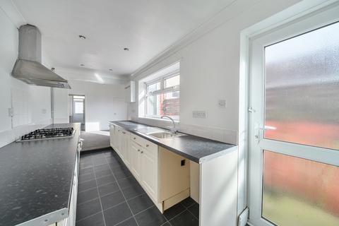 2 bedroom terraced house for sale, Whites Road, Cleethorpes, DN35