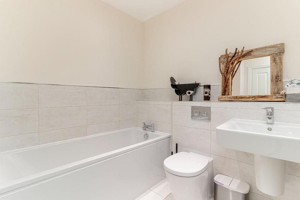 Bathroom - A.jpg