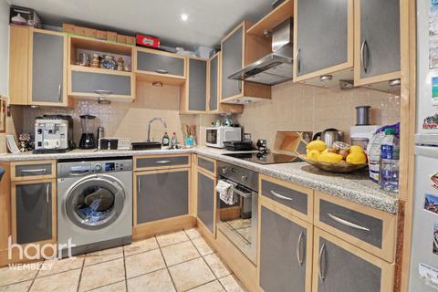 2 bedroom flat for sale, Wembley Park