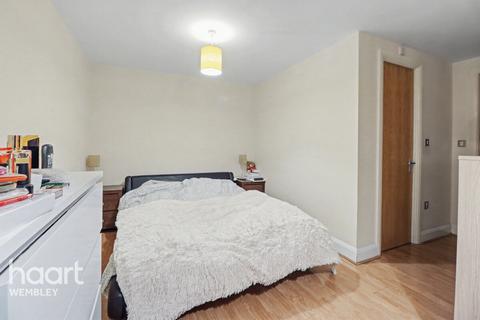 2 bedroom flat for sale, Wembley Park