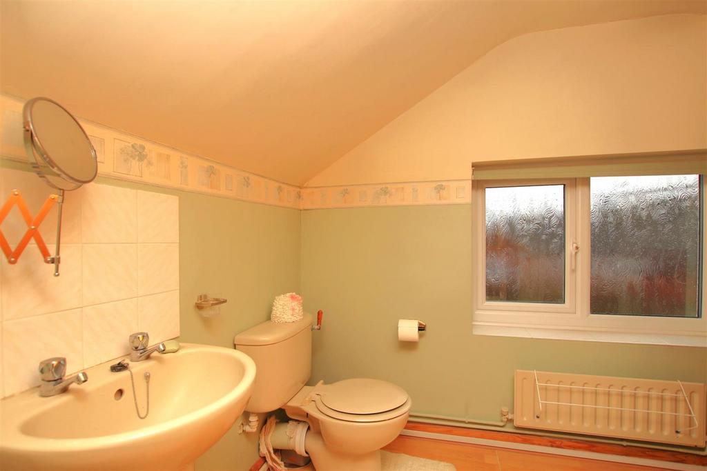 First Floor Shower Room.JPG