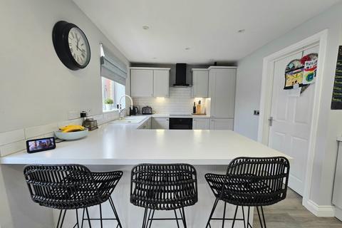 4 bedroom detached house for sale, Wild Field, Bridgend, CF31