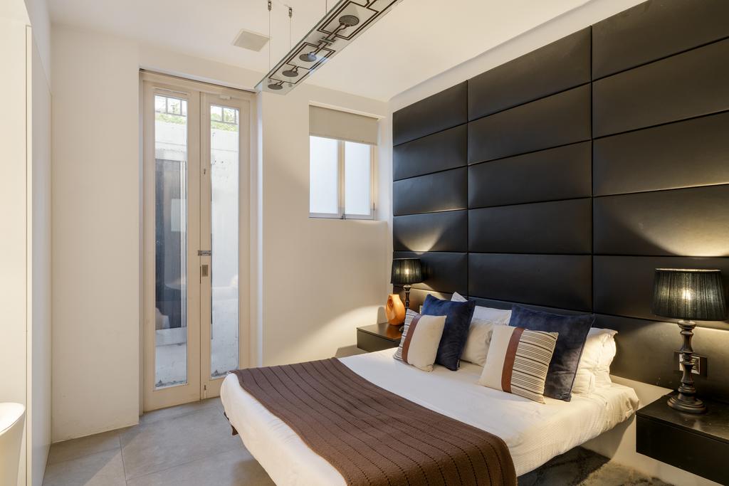 Private Realtor-26 E Kensington Court-23 Hi