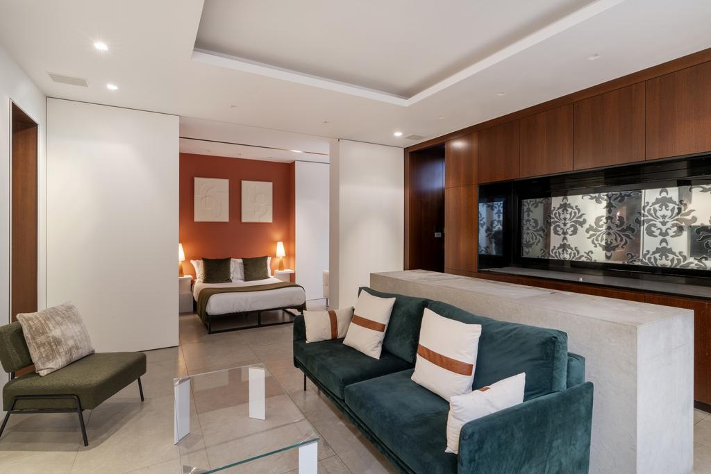 Private Realtor-26 E Kensington Court-9 Hi