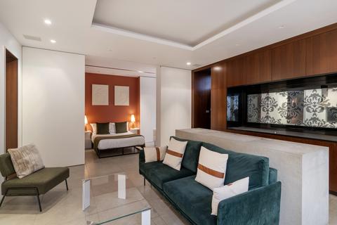2 bedroom flat for sale, Kensington Court, Kensington W8