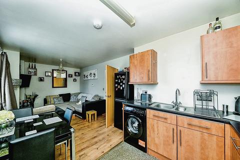 2 bedroom ground floor flat for sale, The Portway, King's Lynn