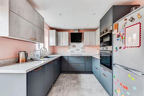 3 bedroom townhouse for sale, Bergamot Place, Oxford