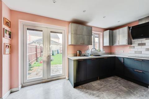 3 bedroom townhouse for sale, Bergamot Place, Oxford