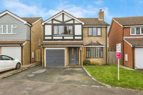 4 bedroom detached house for sale, Thistledown Drive, Ixworth, Bury St. Edmunds
