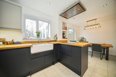 4 bedroom detached house for sale, Thistledown Drive, Ixworth, Bury St. Edmunds