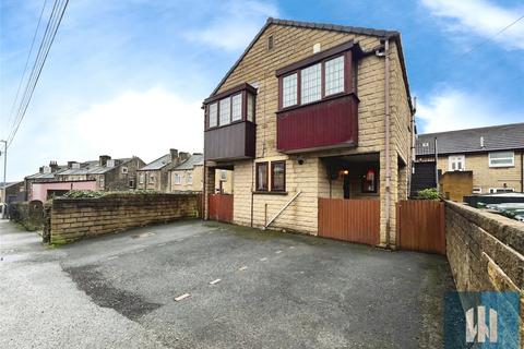 2 bedroom apartment for sale, Quarmby Road, Quarmby, Huddersfield, HD3