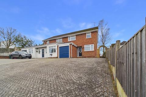 undefined, Chapel Hill, Tilehurst, Reading, RG31