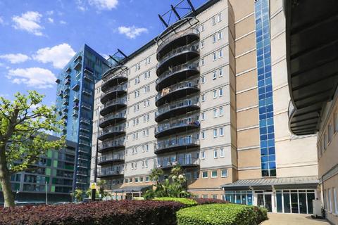 2 bedroom apartment for sale, Central House, High Street, London