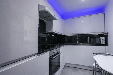 2 bedroom apartment for sale, Central House, High Street, London