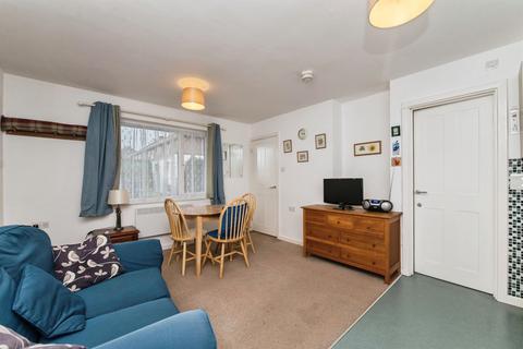 1 bedroom ground floor flat for sale, The Drive, Exeter