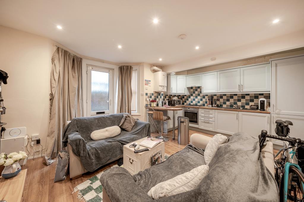 Basement Flat Reception Room/Kitchen