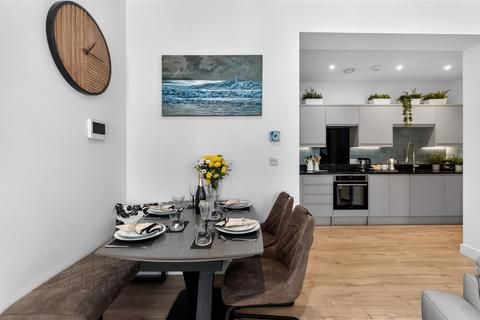 2 bedroom apartment for sale, 8 Craigie Drive, Plymouth
