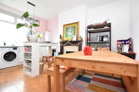 2 bedroom terraced house for sale, Fountain Street, Morley, Leeds, West Yorkshire
