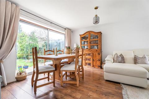 4 bedroom detached house for sale, The Paddocks, Welwyn Garden City