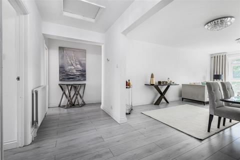 2 bedroom apartment for sale, Page Street, Mill Hill, NW7