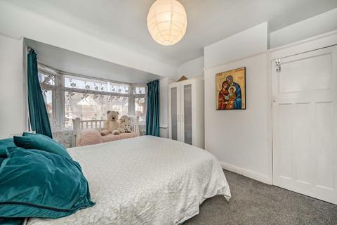 undefined, Coniston Avenue, Greenford UB6
