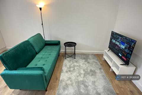 1 bedroom flat to rent, Oriel House, Northampton, NN1