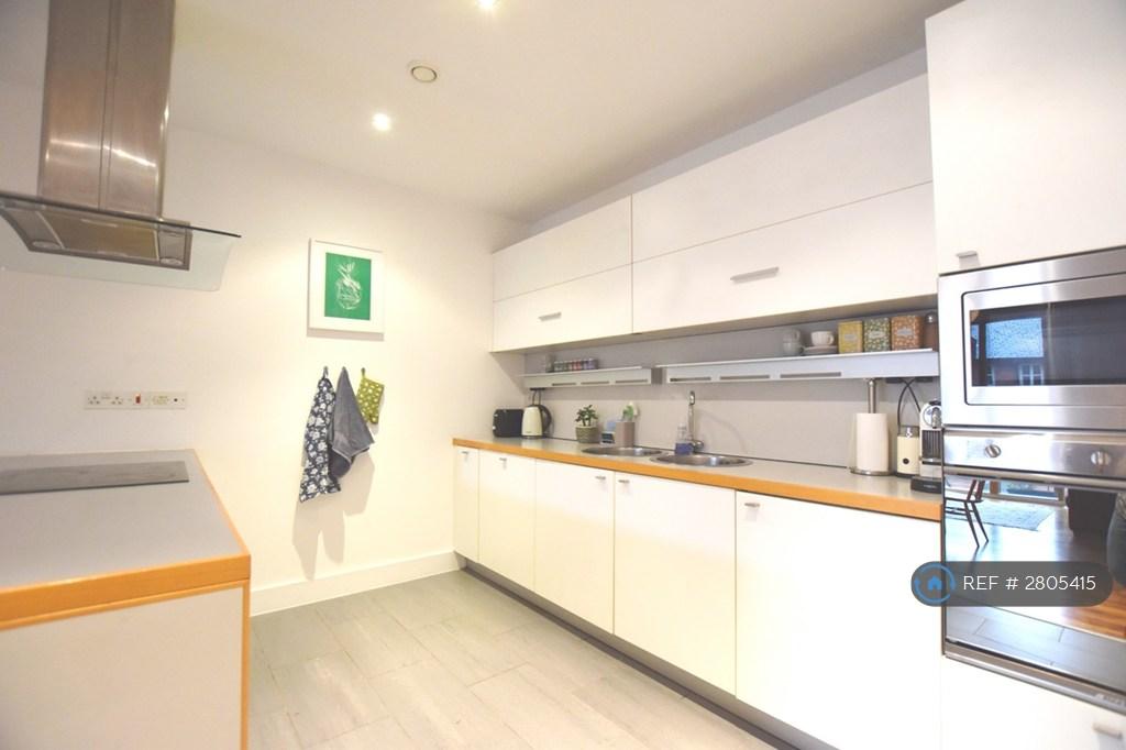 Kitchen With Integrated Units