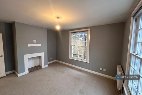 undefined, High St, Thames Ditton, KT7