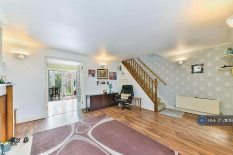 undefined, Royston Avenue, Sutton, SM1