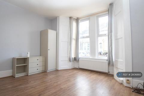2 bedroom flat to rent, Alroy Road, London, N4