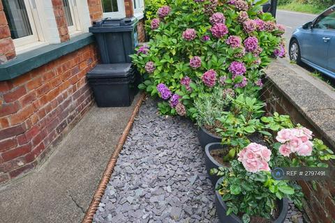 3 bedroom terraced house to rent, Hambleton Terrace, York, YO31