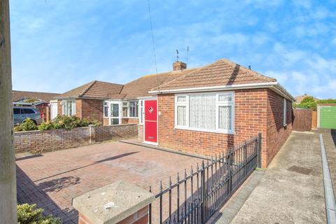 3 bedroom semi-detached bungalow for sale, Dove Crescent, Harwich