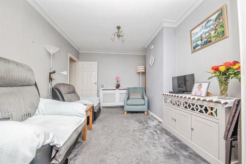 3 bedroom semi-detached bungalow for sale, Dove Crescent, Harwich