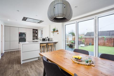 4 bedroom semi-detached house for sale, Rishworth Grove, York, YO30