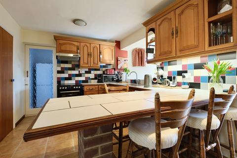 3 bedroom detached house for sale, Orchard Close, Hail Weston PE19