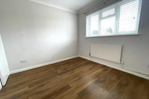 undefined, First Avenue, WATFORD