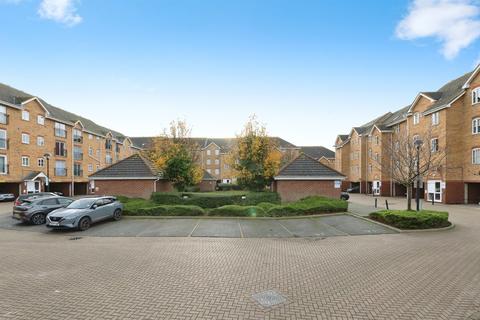 2 bedroom flat for sale, Timber Court, Grays