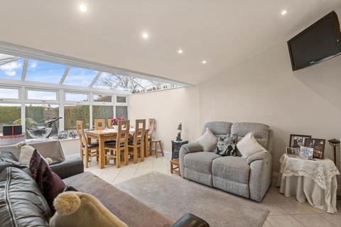 undefined, Four Seasons, 315 Droitwich Road, Claines, Worcester.  WR3 7SR