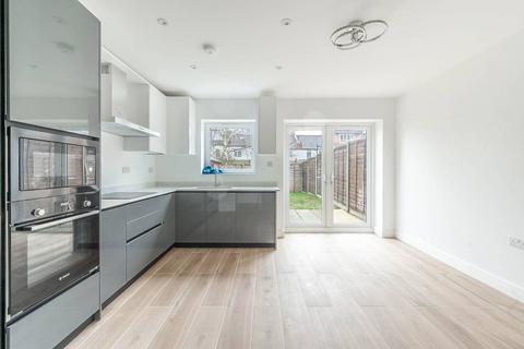 undefined, 1 Champagne Walk, London N3