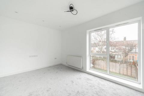 undefined, 1 Champagne Walk, London N3