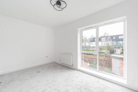 undefined, 1 Champagne Walk, London N3