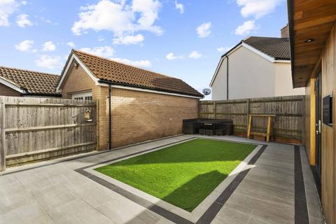 4 bedroom detached house for sale, Hibbert Drive, Essex CM6