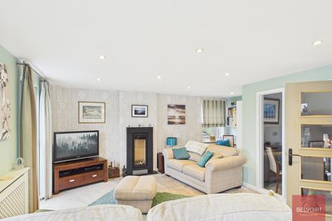 4 bedroom detached house for sale, Carnglas Avenue, Sketty, Swansea, SA2