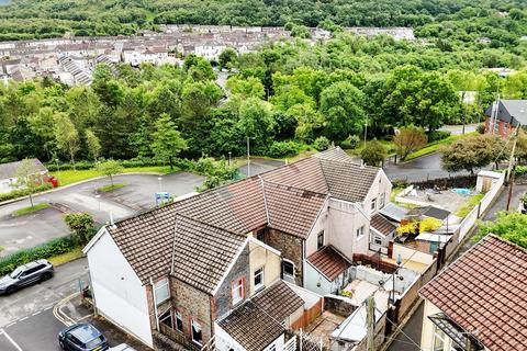 4 bedroom terraced house for sale, Woodland Terrace, Maesycoed, Pontypridd