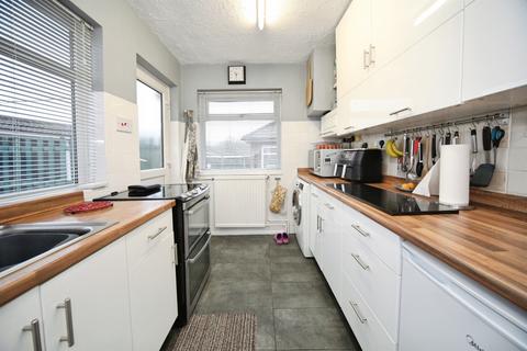 undefined, Cranbrook Drive, Luton