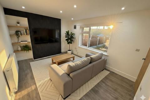 3 bedroom terraced house for sale, Southwold Drive, Nottingham