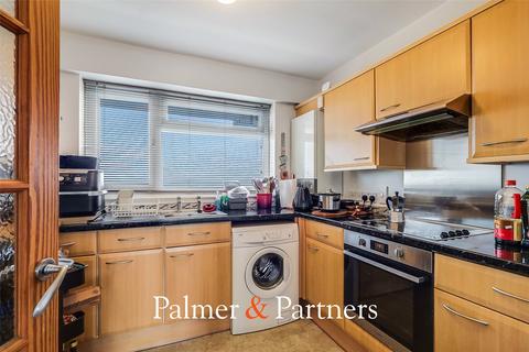 1 bedroom apartment for sale, The Vineyards, Chelmsford CM2