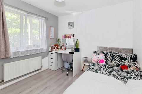 undefined, Windmill Road, SLOUGH